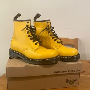 Dr. Martens 1460 - brand new, never worn